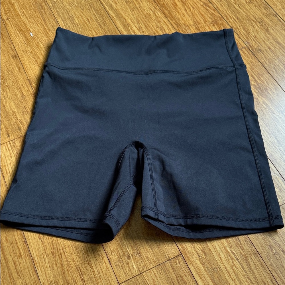 Fabletics Women's Black Bike Shorts